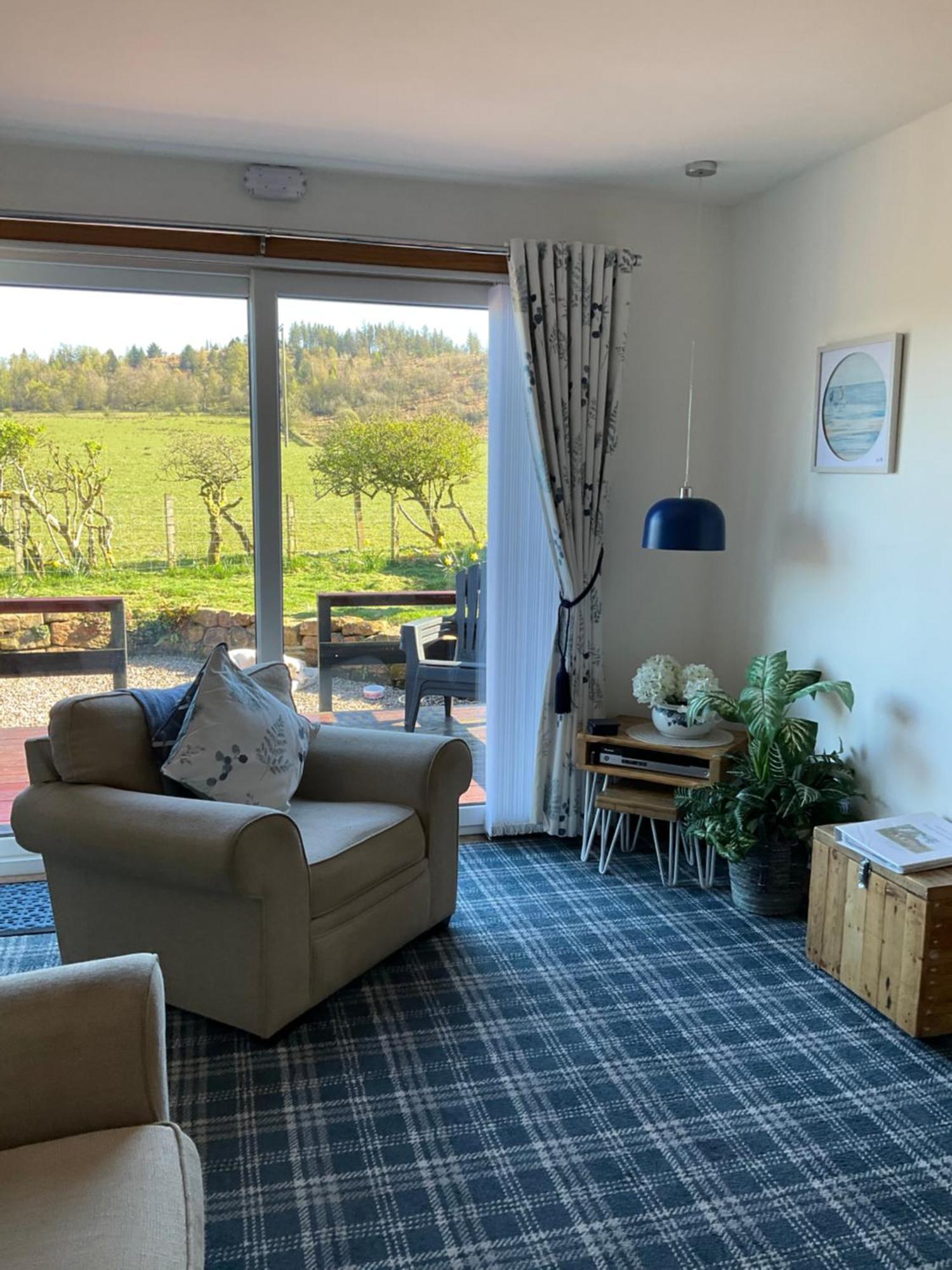Heron Lodge, Edge Of Mabie Forest Dumfries Exterior photo